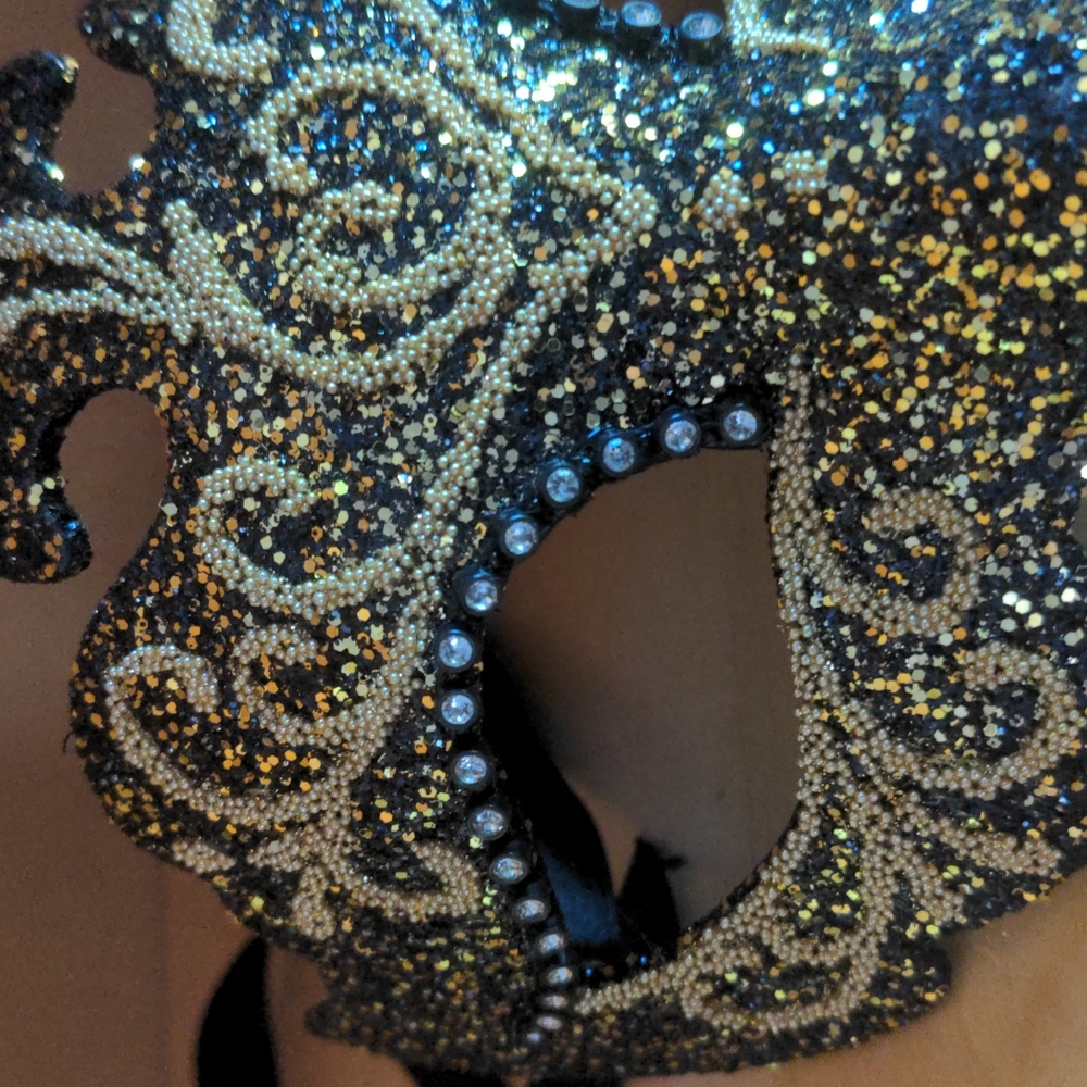 Gold Costume Mask Halloween